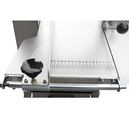 HT-300SR Vạch chia của bộ phận điều chỉnh tinh